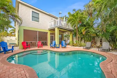Image de Ami Escape! King Suite, Twin Room and Ping Pong Near Holmes Beach