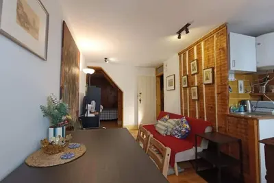 Lx Townhouse Ideal for Big Groups. Prime Location