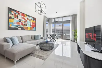 Image de Elegant 1 Bd Apartment in Damac Hills