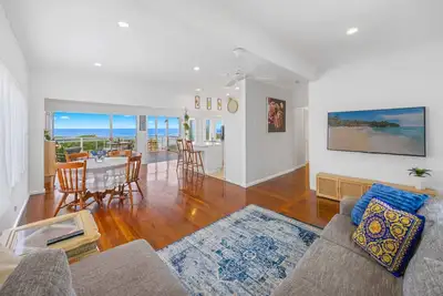 Image de Beach-View Lake Cathie seaside cottage