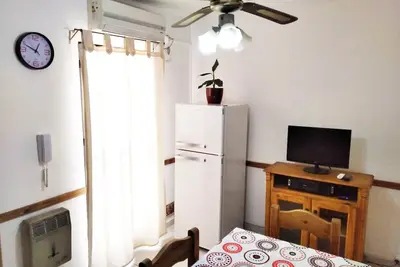 Image de Private apartment. Five minutes from downtown!