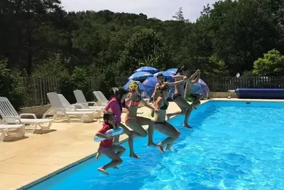 Image de Mobil-Home Privilège 4 Pièces 6 Personnes Climatisé + Tv