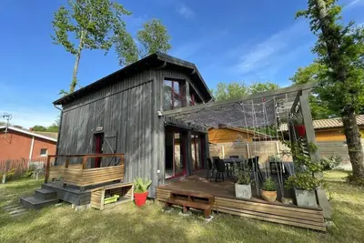 Image de 079 - Maison en bois décorée avec goût