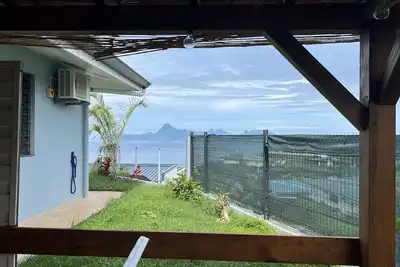 Image de Chambre indépendante avec terrasse vue mer