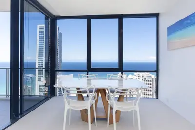 Image de 43rd Floor - Stunning Apartment at Circle on Cavill!