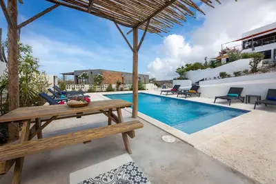 Image de Appartement Tiara - vue panoramique avec belle piscine