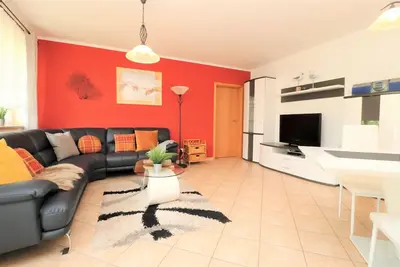 Image de Ferienwohnung mit Terrasse in Zentraler Lage
