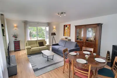 Image de Appartement spacieux Ă Colmar avec terrasse, garage privatif, proche centre et gare