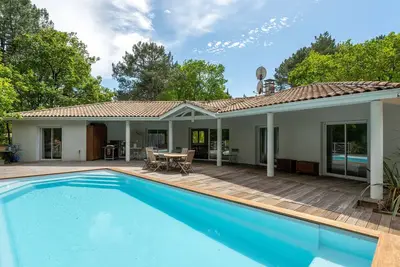 Image de Villa Biscarrosse Golf, 8 pers, piscine chauffée, jardin
