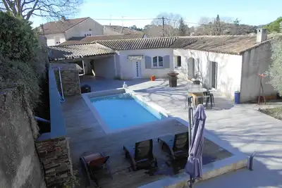 Image de Maison de vacances lumineuse dans un village calme près de Montpellier.