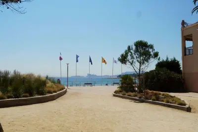 Image de Appartement, en copropriété fermée, à moins de 50 mètres de la plage des Lecques