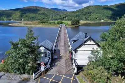 Image de Toll Bridge Cottage