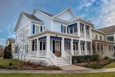 Image de 27587 S Nicklaus - beautiful home in The Peninsula ~