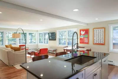 Image de Journeys End - Bright & Airy near Livingston Manor