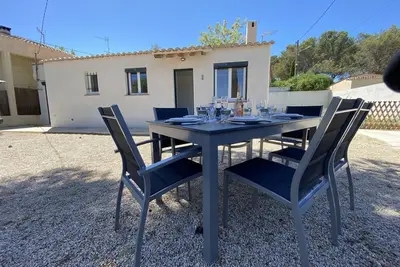 Image de Maison de l'Etang de Berre, douceur de vivre en Provence