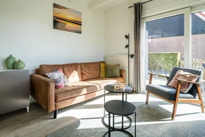Image de Friese Antillen is a courtyard of 8 homes near of the beach and village hollum.