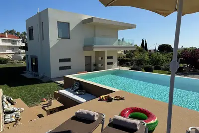 Image de Home21-spacious Elegant Villa- 5 min From the Beach!