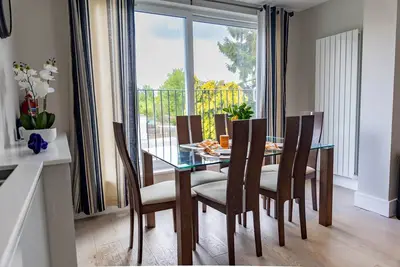 Image de Star London Bell Lane 3-Bed Haven