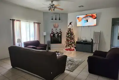 Image de Home Away From Home