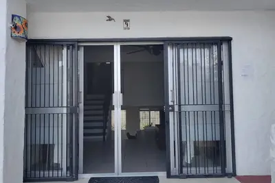 Image de Edén Departamento de 3 Habitaciones con Alberca