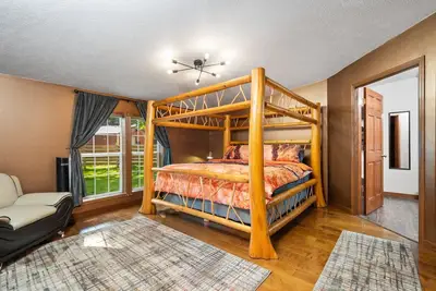 Image de The King Ranch, Hot Tub, King Beds, Fireplace, \nJust outside of Traverse City \n