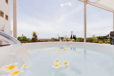 Image de Enjoy \"slowly\". Cy Motobu