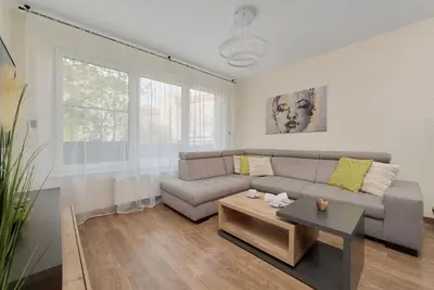 Prusa 8 | Elegant Apartment | Parking, Terrace