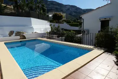 Image de 5 Schlafzimmer Villa mit Privatpool, Klimaanlage, Meerblick Gratis Parken, wifi