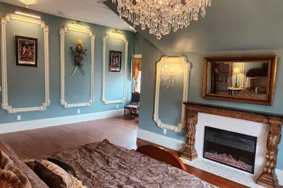 Image de Victorian Mansion 1 Mile from Downtown Minneapolis