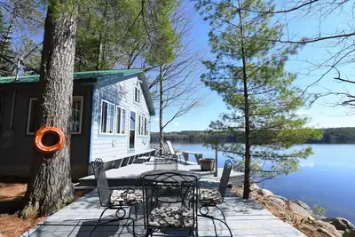 Image de ** Now On Special ** Serene Pet-Friendly Camp on the Edge of Highland Lake!