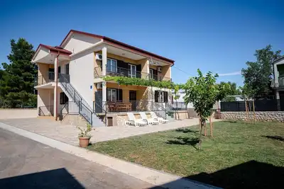 Image de Appartement א Seline avec Terrasse