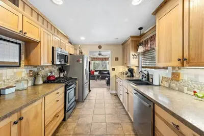 Image de Beachtown Cottage - A Downtown Cda Cozy Cottage