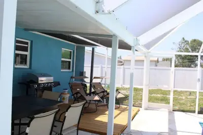 Image de Pool house in Port Charlotte