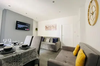 Image de Emerald Living, Swansea (Central)