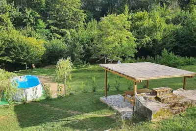 Image de Villa in the middle of nature with Sauna, Pool and spa 10 minutes from downtown