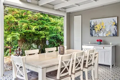 Image de The Farmhouse at Hopwood Estate