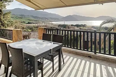 Image de Très belle maison vue mer (Corse du sud) à 5 min à pied de la plage