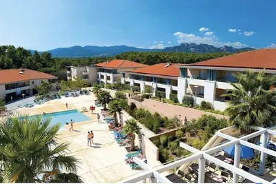 Image de 6 Places Dans Complexe de Vacances