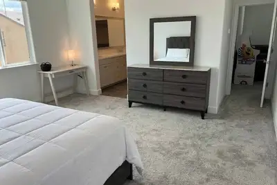 Image de New Built*corp housing*insurance stays*pet*30+days