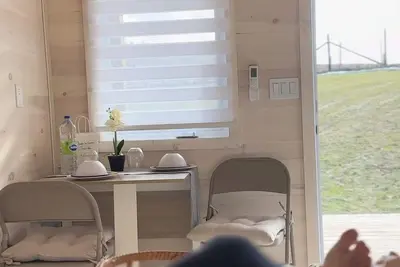 Image de Cabin 1 - Luxury Glamping, unique Tiny, Cozy, Romantic- w/hot tub on Property