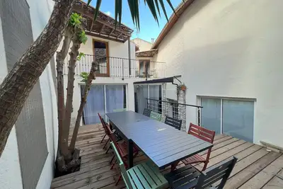 Unique! Maison de ville T4, plein centre Balaruc les Bains, 5 mn des plages