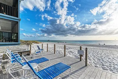 Image de A Wave From it All managed by Beach Retreats Fl Anna Maria Island