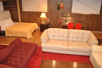 Image de Hansbury Basement Apartment Newark Nj