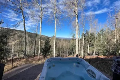 Image de Spring Special Price Private, Romantic, Dog friendly, New HotTub, Hiking