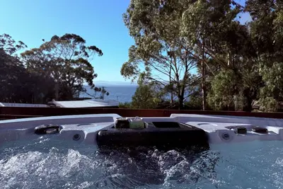 Image de South Bruny Island Retreat with Spa and Sauna