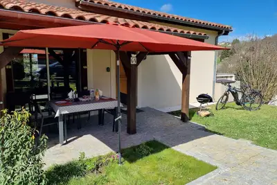 Image de Sarlat Grand T3 Plain Pied Piscine/Terrasse/Parking/Clim/Wifi