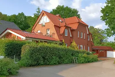 Image de Moderne Ferienwohnung 90qm, mit Garten in Wesernähe - Nähe Golfplatz
