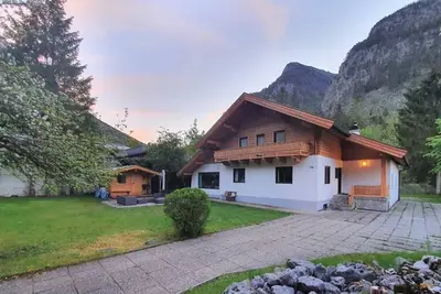 Image de Large Family Friendly Chalet Ideal for Skiing and Adventure Holidays