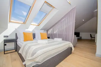 Image de Air-conditioned Studio in the heart of City Center.
