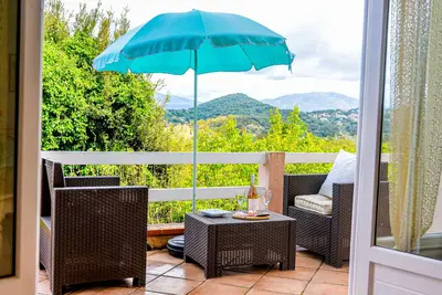 Image de Josie - Bas de Villa, Clim, Jardins - Porticcio